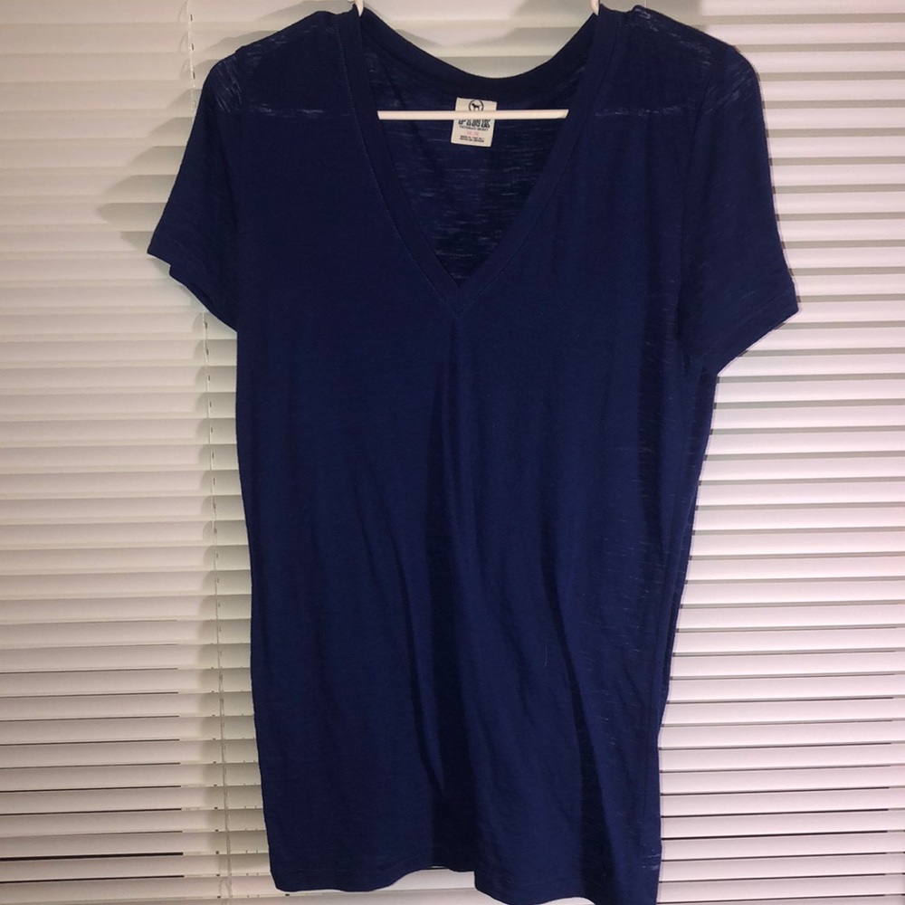blue PINK t-shirt